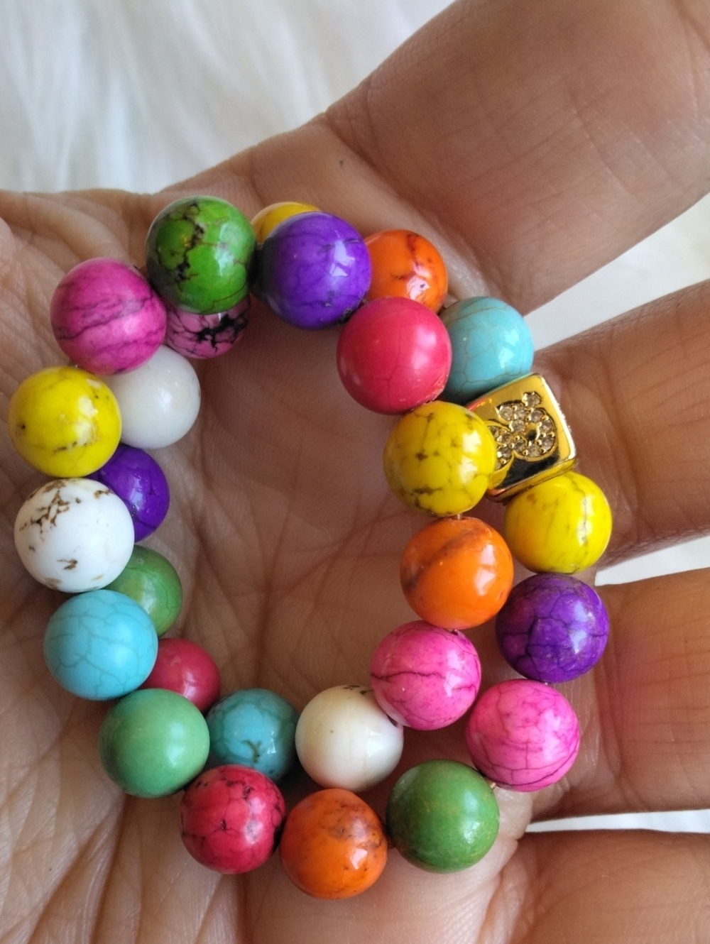 Plus Size Multicolor Howlite Rhinestone Stretchy Bracelet - Picture 4 of 4